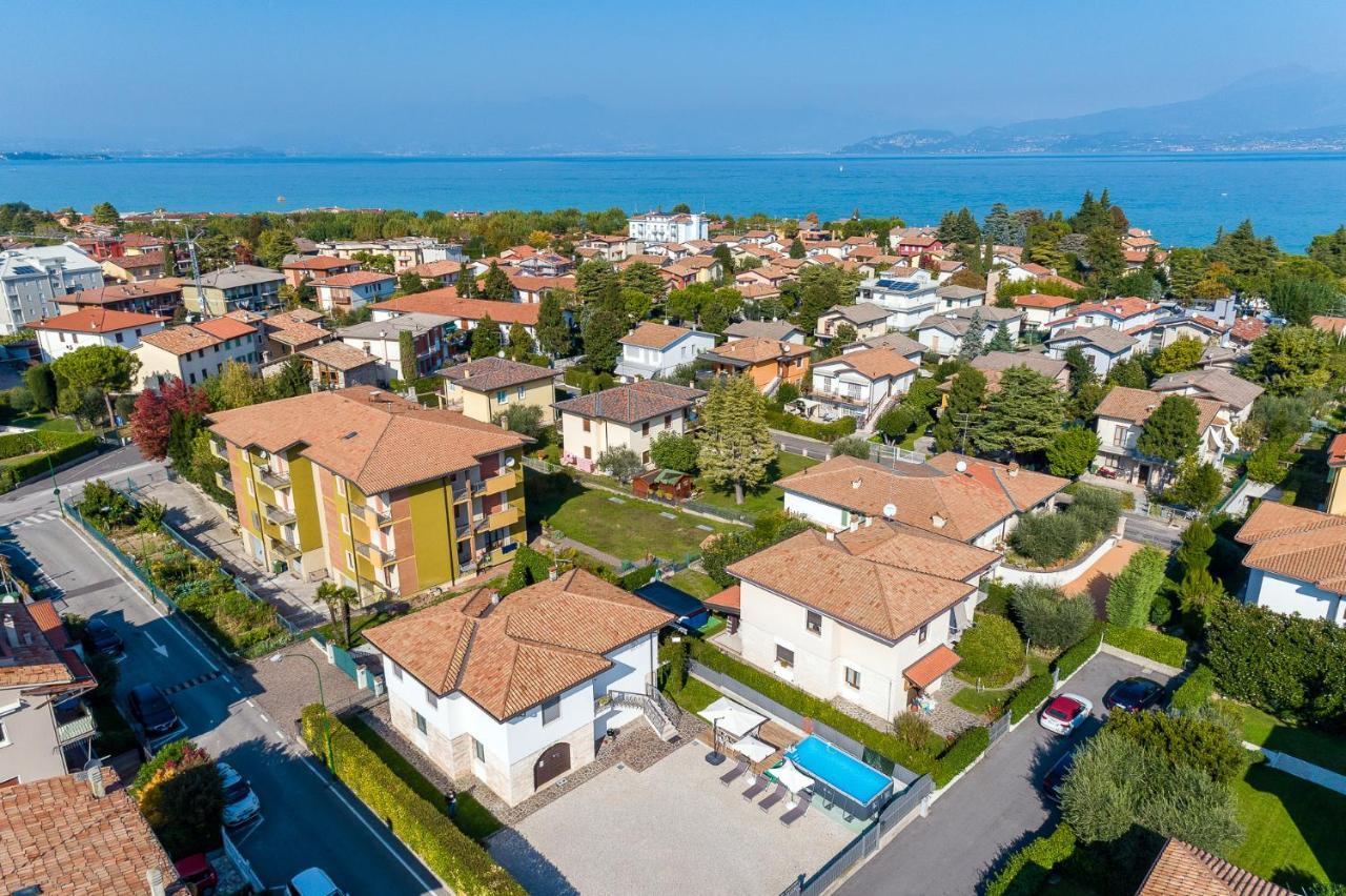 Villa Azdora Peschiera del Garda Exterior foto